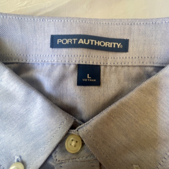 Mens light blue long sleeve button down - Picture 2 of 2